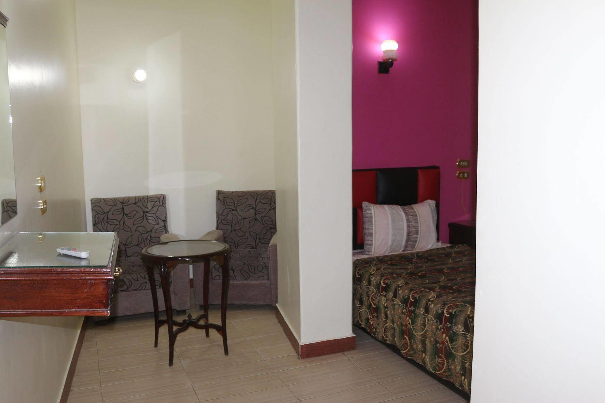 Nuba Nile Hotel Aswan Luaran gambar